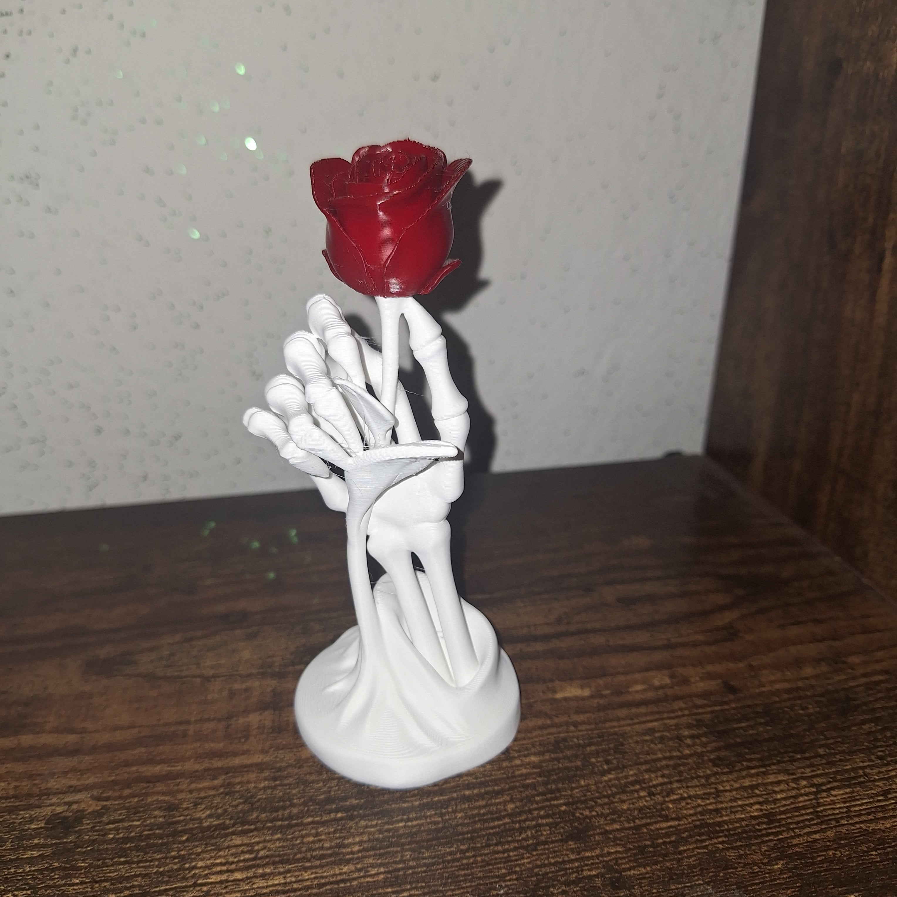 Skelett Hand –  Halloween-Deko & Kunstobjekt